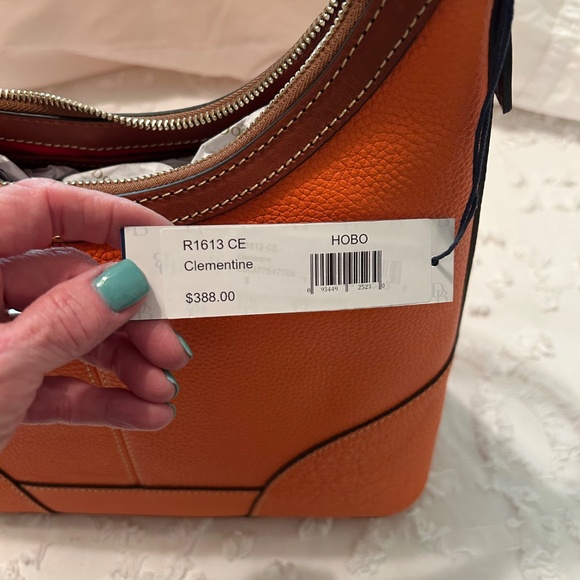 Dooney & Bourke shoulder bag - Picture 3 of 5